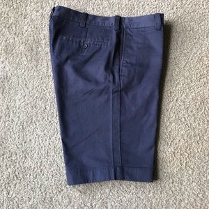 J Crew Revington men’s walking shorts Sz 32 waist